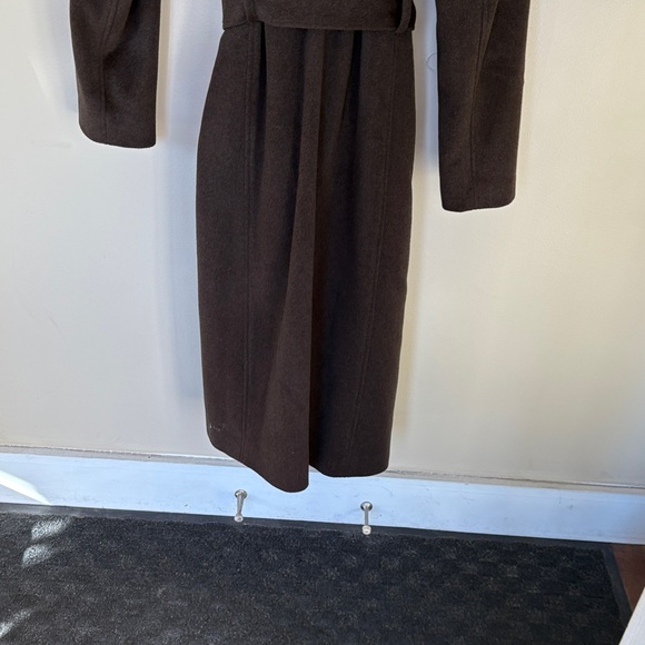 Lauren Ralph Lauren Brown Coat with Faux Fur Collar - Picture 9 of 11